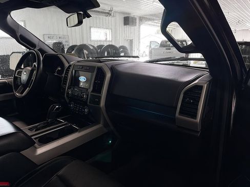 Used 2018 Ford F150 Lariat w/ Equipment Group 502A Luxury AWD/4WD image 12