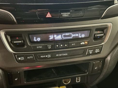 Used 2023 Honda Passport EX-L image 24