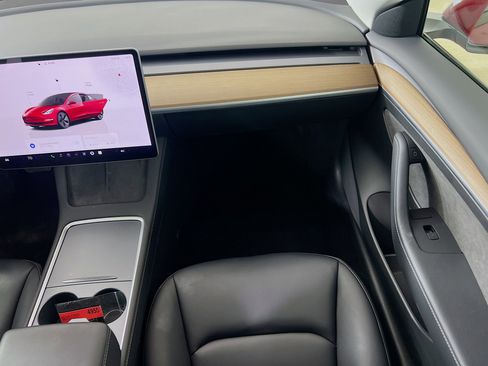 Used 2023 Tesla Model 3 Standard Range image 24