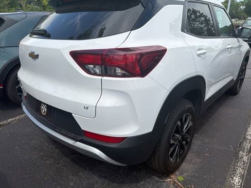 Used 2023 Chevrolet TrailBlazer LT w/ Convenience Package image 8