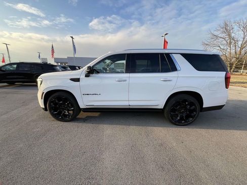 New 2026 GMC Yukon Denali w/ Denali Reserve Package image 4