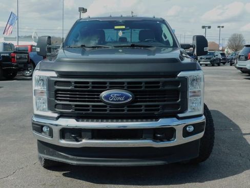 Used 2023 Ford F350 XL w/ XL Chrome Package image 6