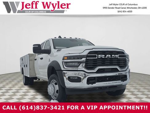 New 2026 RAM 5500 Tradesman w/ Chrome Appearance Group AWD/4WD image 1