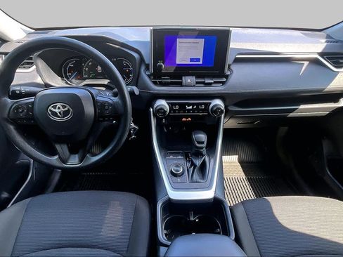 Certified 2025 Toyota RAV4 LE AWD/4WD image 14