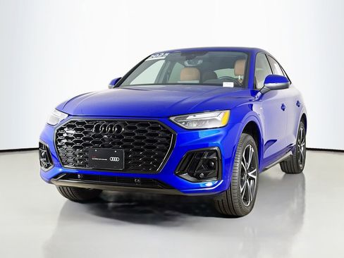 Certified 2025 Audi Q5 2.0T Premium Plus w/ Premium Plus Package AWD/4WD image 3