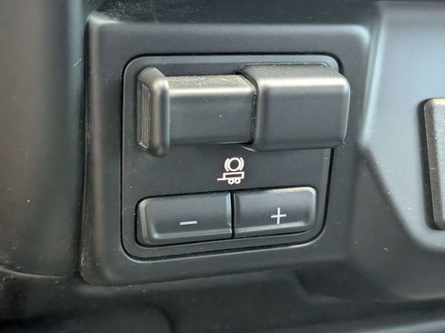 Used 2021 GMC Sierra 1500 AT4 AWD/4WD image 25