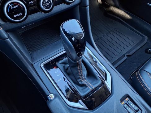 Used 2023 Subaru Crosstrek 2.5i Limited image 12