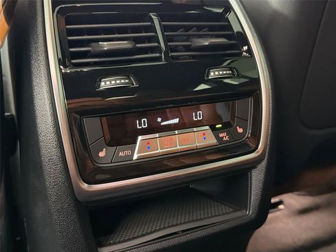 New 2026 BMW X6 xDrive40i w/ Executive Package AWD/4WD image 52