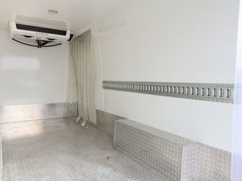 Used 2023 Mercedes-Benz Sprinter 2500 image 20