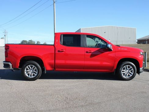 Used 2019 Chevrolet Silverado 1500 LT w/ All-Star Edition image 17