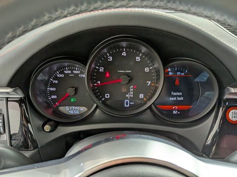 Certified 2019 Porsche Macan AWD/4WD image 16