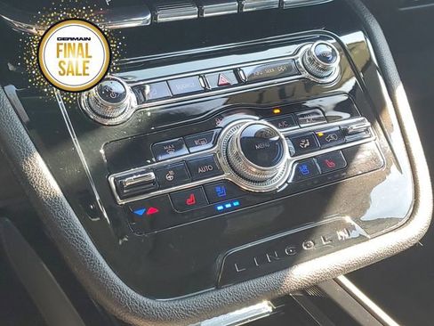 Certified 2022 Lincoln Corsair Reserve w/ Elements Package image 27