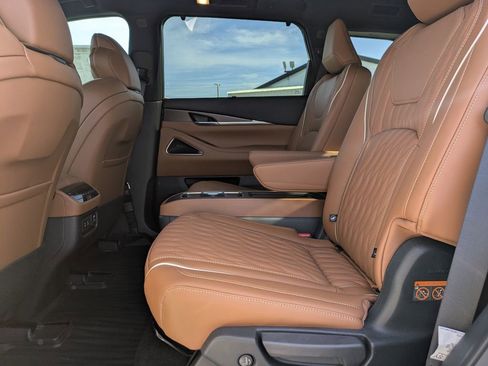 New 2026 INFINITI QX60 Autograph w/ Autograph Tech Package image 16