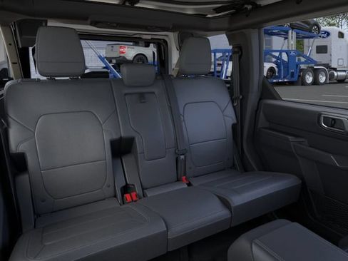 New 2026 Ford Bronco Outer Banks AWD/4WD image 11