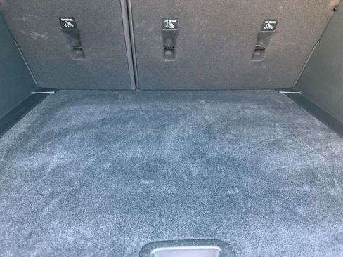 Used 2025 Chevrolet Trax LT w/ LT Convenience Package image 29