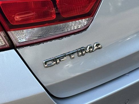 Used 2019 Kia Optima LX w/ LX Premium Package FWD image 10