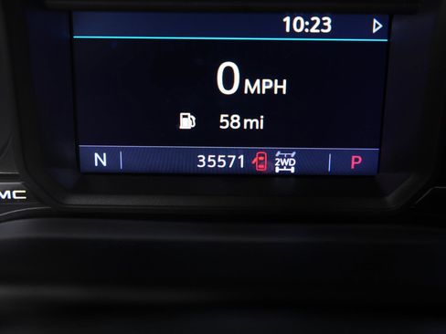 Used 2021 GMC Sierra 1500 SLT image 28