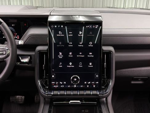 Used 2026 GMC Yukon AT4 Ultimate w/ LPO, Floor Liner Package AWD/4WD image 30