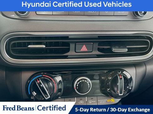 Certified 2023 Hyundai Kona SEL AWD/4WD image 19