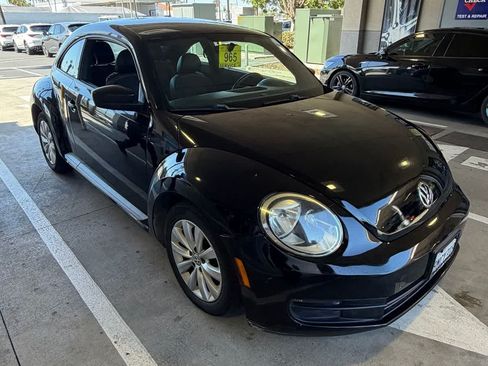 Used 2015 Volkswagen Beetle 1.8T FWD image 3