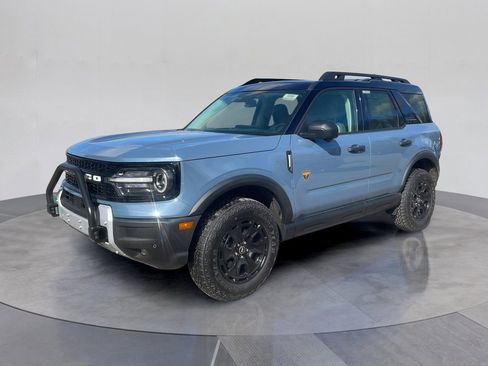 Used 2025 Ford Bronco Sport Badlands w/ Sasquatch Badlands Package AWD/4WD image 1