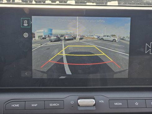 Used 2025 Kia K4 LXS image 22