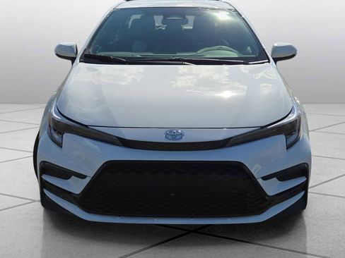 New 2026 Toyota Corolla SE image 3