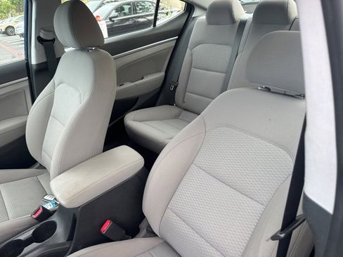 Used 2019 Hyundai Elantra Value Edition image 6