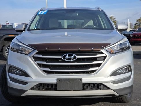 Used 2017 Hyundai Tucson Sport image 15