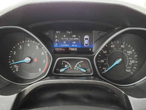 Used 2017 Ford Focus SEL w/ Cold Weather Package image 26