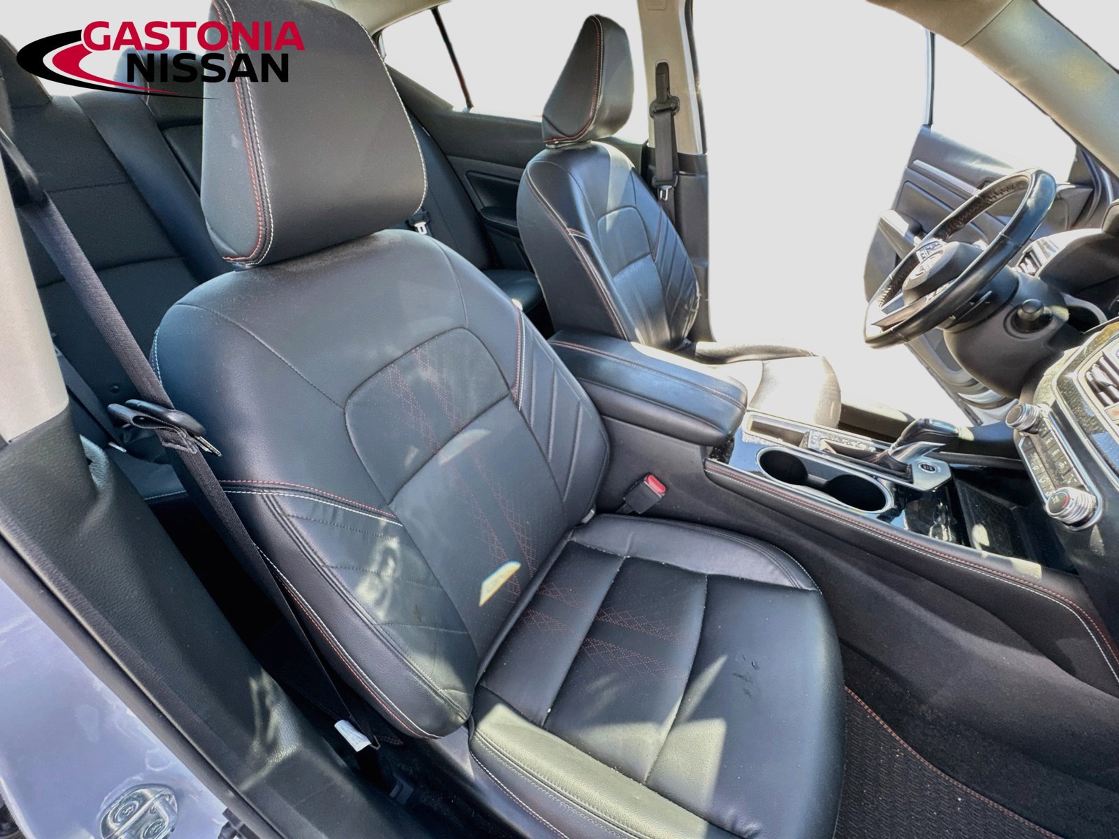 Used 2024 Nissan Altima 2.5 SR w/ SR Premium Package FWD image 34