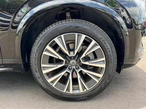 Used 2020 Volvo XC90 T5 Momentum w/ Protection Package Premier FWD image 13