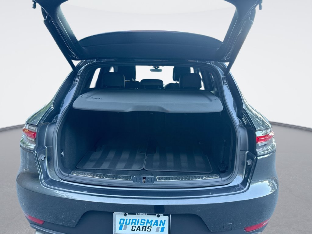 Used 2020 Porsche Macan AWD/4WD image 21