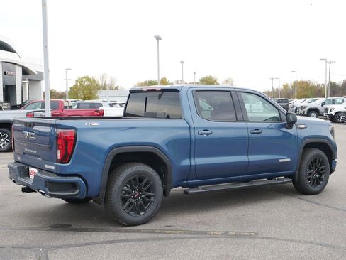 New 2026 GMC Sierra 1500 Elevation w/ Elevation Premium Package image 4