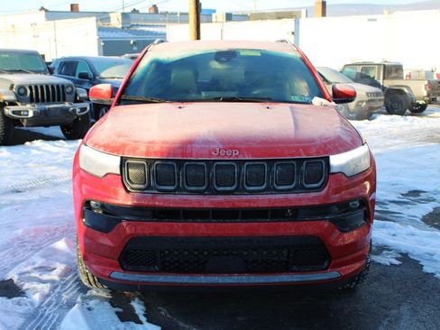 Used 2022 Jeep Compass High Altitude w/ (RED) Package image 9