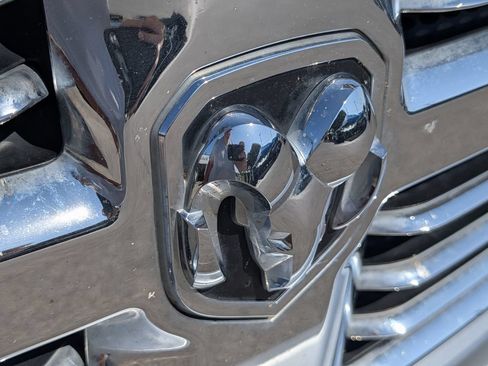 Used 2019 RAM 1500 Lone Star AWD/4WD image 29