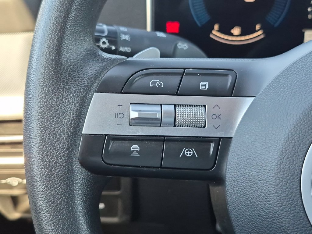 Used 2025 Hyundai Sonata SEL FWD image 20