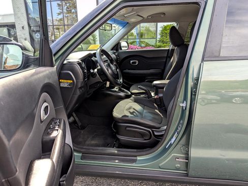 Used 2014 Kia Soul image 12