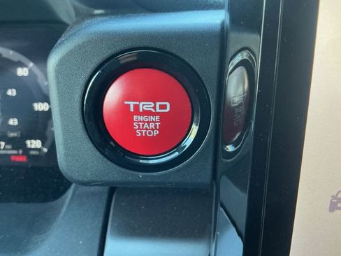 Certified 2024 Toyota Tacoma TRD Off-Road w/ TRD Off Road Premium Package image 21