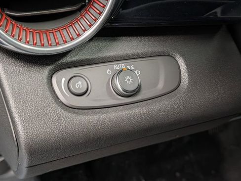 New 2026 Chevrolet Trax RS w/ Driver Confidence Package image 17