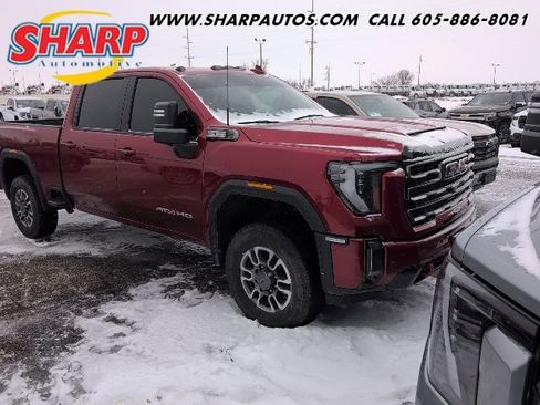 Used 2024 GMC Sierra 2500 AT4 w/ AT4 Premium Plus Package image 1