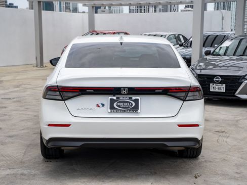 Certified 2023 Honda Accord EX image 7