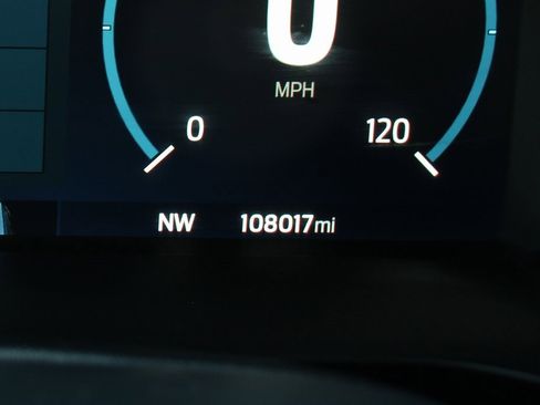 Used 2021 Ford F150 Lariat w/ Equipment Group 502A High image 23