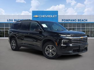 Used 2024 Chevrolet Traverse LT video 1