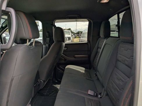 Used 2025 Nissan Frontier Pro-X w/ Pro Convenience Package RWD image 13