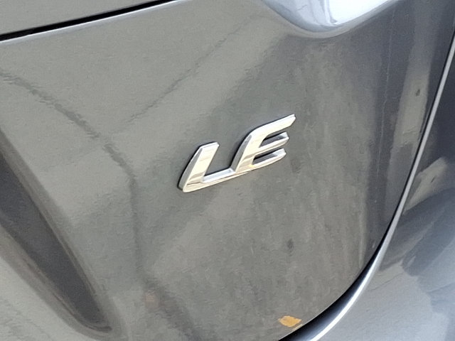 Used 2026 Toyota Corolla LE FWD image 9