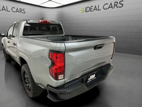Used 2023 Chevrolet Colorado W/T RWD image 7