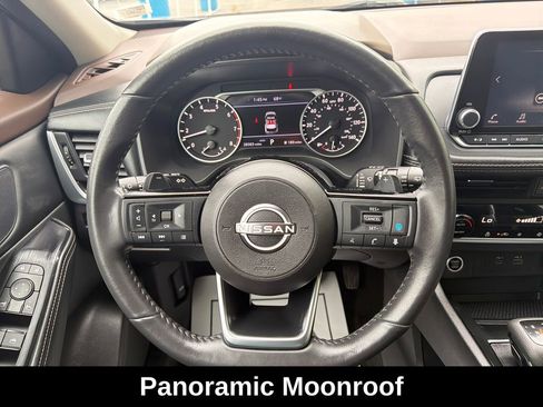 Used 2023 Nissan Rogue SV w/ SV Premium B Package AWD/4WD image 18