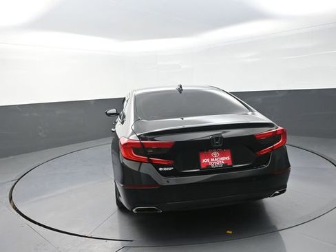 Used 2019 Honda Accord Touring image 19