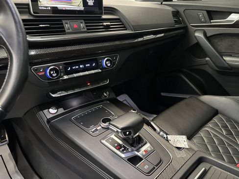 Used 2020 Audi SQ5 Premium Plus w/ Premium Plus Package image 20